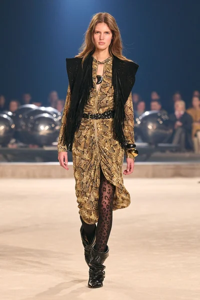 Look 40